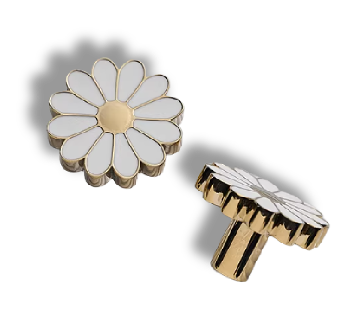 SOLID BRASS CABINET KNOBS - Image 3